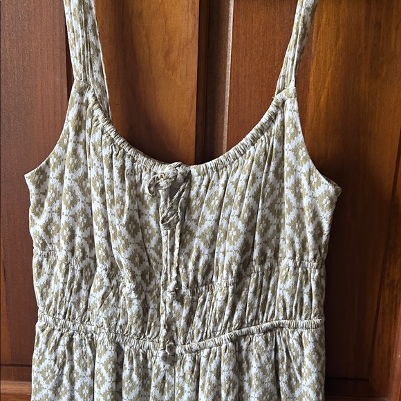 Patterned Jumpsuit - Picture 5 of 5